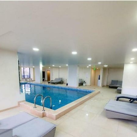 Alezzi Beach Vibe Family Studio With Spa Piscina Interioara Incalzita Sauna Jacuzzi Gym Năvodari Exterior foto